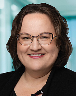 Tami Dove, MBA, CFP®, FCUIC