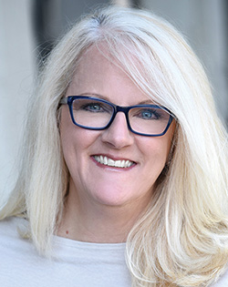 Earley, Laura