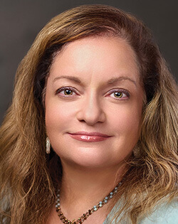 Lisa Gomez