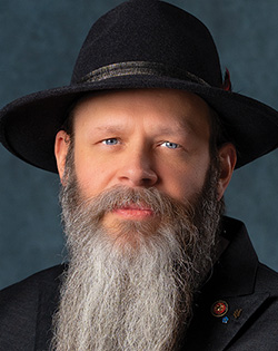 Anton Ruesing
